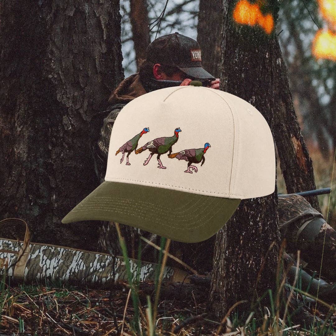 The Trio Snapback: Cream & Olive